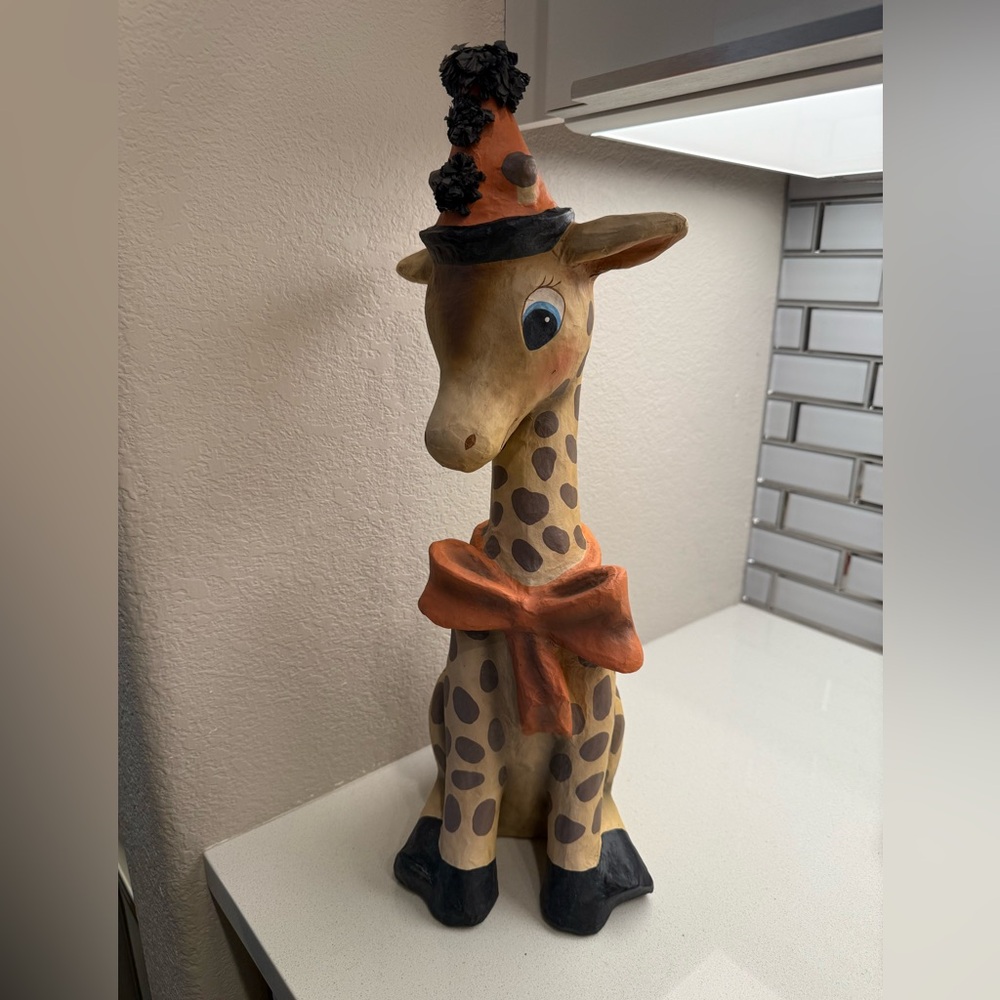 Vintage-Inspired Bethany Lowe Halloween Gerry Giraffe RARE - Picture 2 of 13